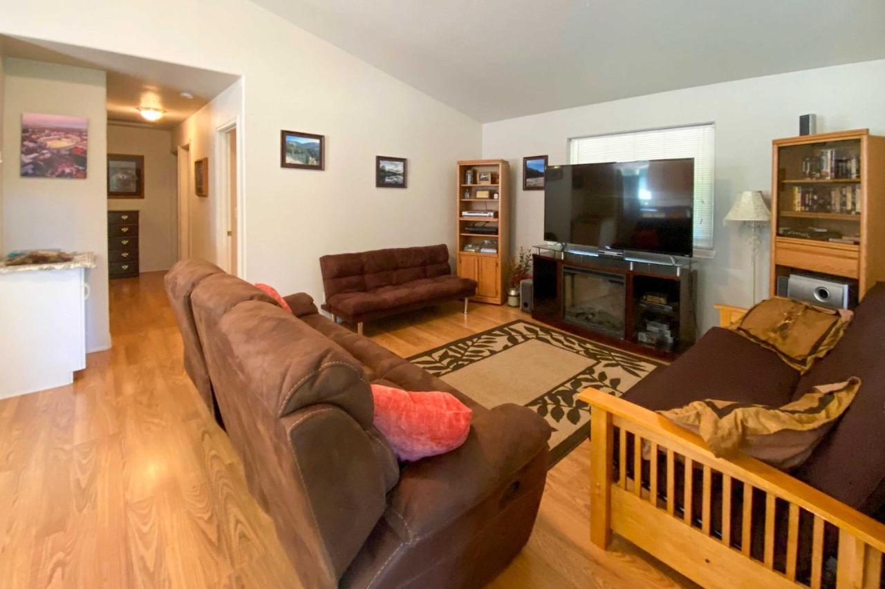 Private 2-Acre Retreat With Mtn Views, Walk To River Saint Maries Exterior photo